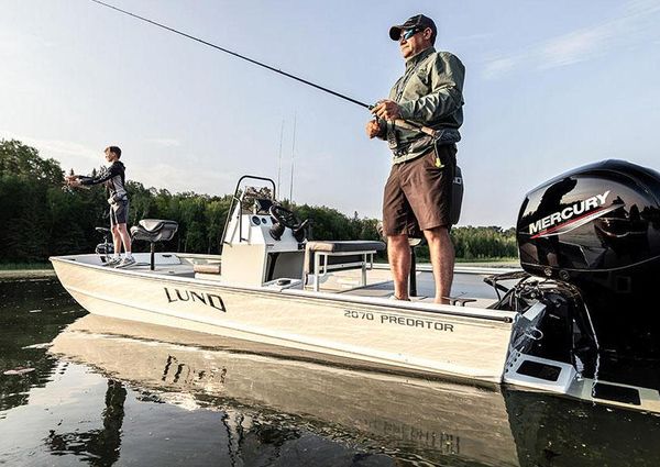 Lund 2070-PREDATOR-CC image