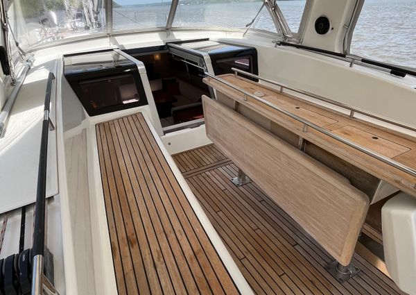 Beneteau OCEANIS-58 image