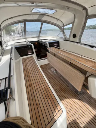 Beneteau OCEANIS-58 image