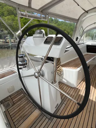 Beneteau OCEANIS-58 image