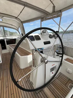 Beneteau OCEANIS-58 image