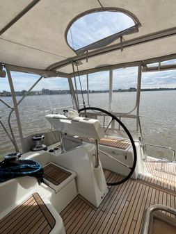 Beneteau OCEANIS-58 image