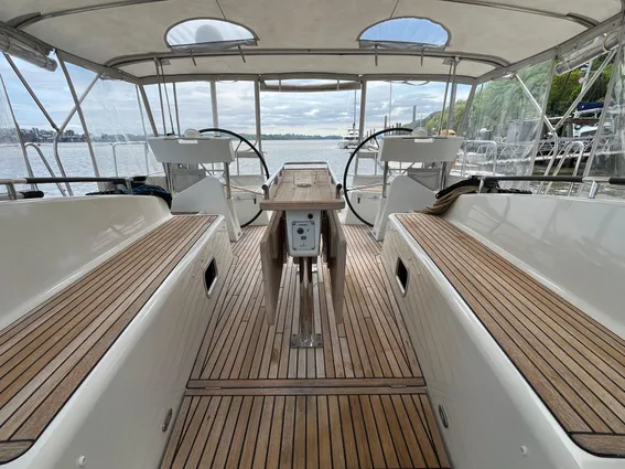 Beneteau OCEANIS-58 image