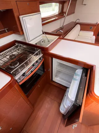 Beneteau OCEANIS-58 image