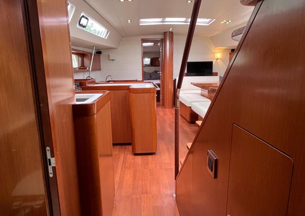 Beneteau OCEANIS-58 image