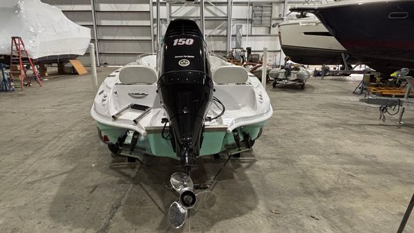 Glasstream 221CC image