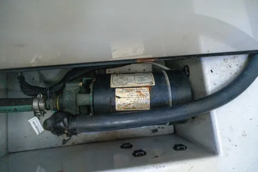 Azimut 40 Flybridge image