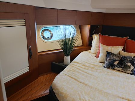 Beneteau SWIFT-TRAWLER-48 image