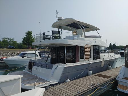 Beneteau SWIFT-TRAWLER-48 image