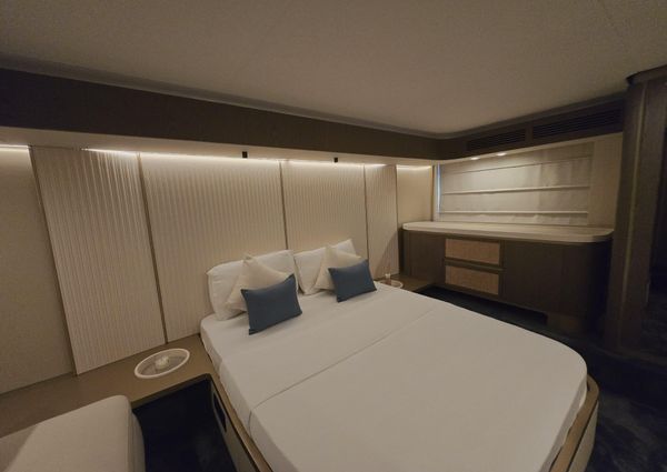 Azimut MAGELLANO-60 image