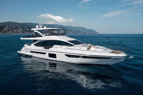 Azimut GRANDE-25M image