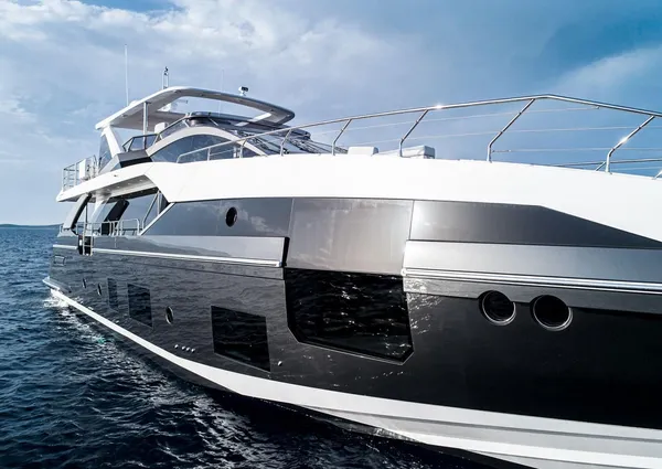 Azimut GRANDE-27M image