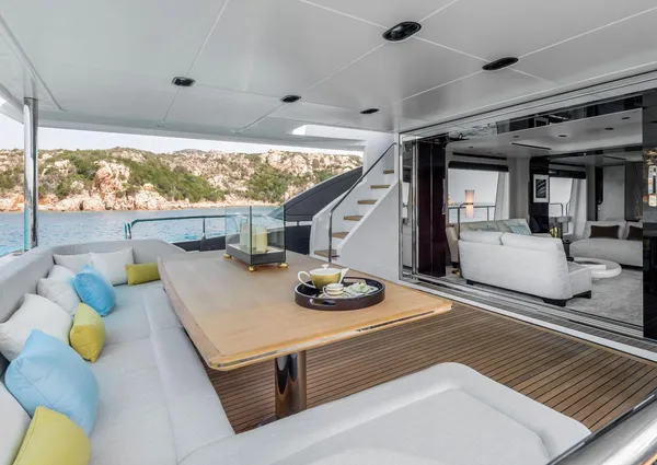 Azimut GRANDE-27M image