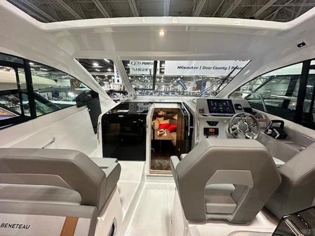 Beneteau GRAN-TURISMO-32 image