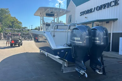 Century 2901 Center Console image