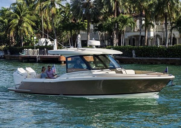 Chris-craft CALYPSO-32 image