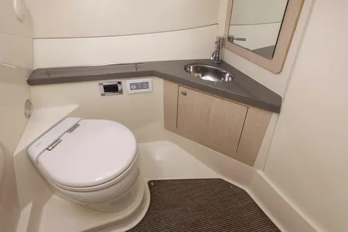 Chris-craft CALYPSO-32 image