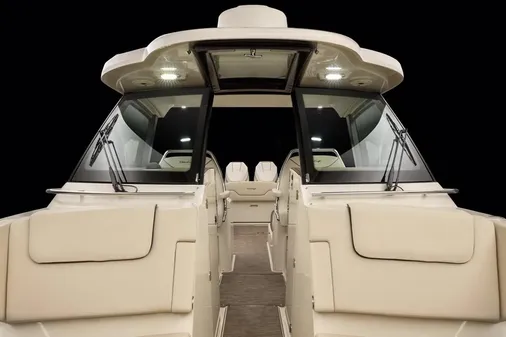 Chris-craft CALYPSO-32 image