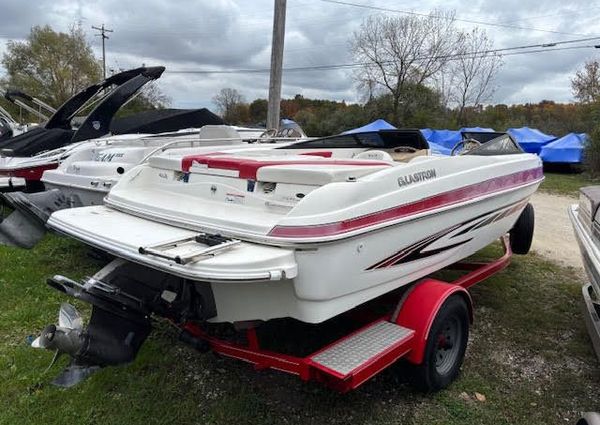 Glastron GT-205 image