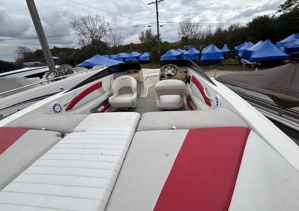 Glastron GT-205 image