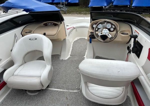 Glastron GT-205 image