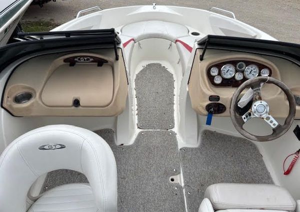 Glastron GT-205 image