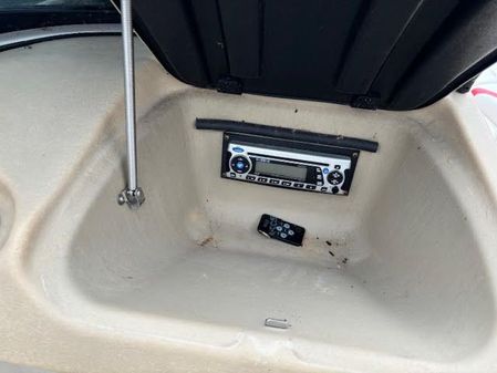 Glastron GT-205 image