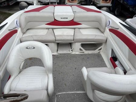 Glastron GT-205 image