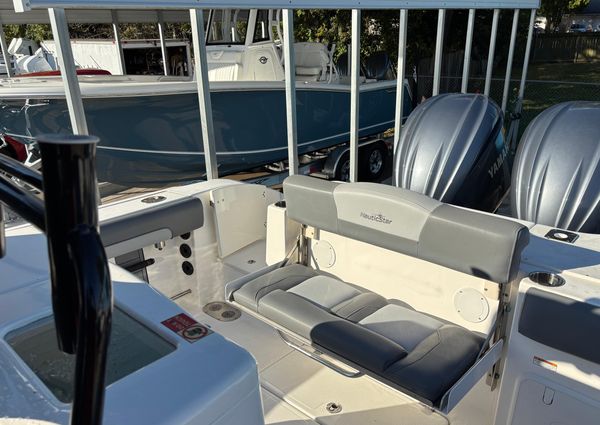 Nauticstar 28-XS image