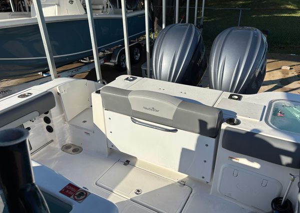 Nauticstar 28-XS image