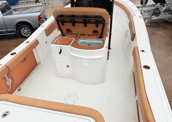 Sea-hunt GAMEFISH-30-COFFIN-BOX image