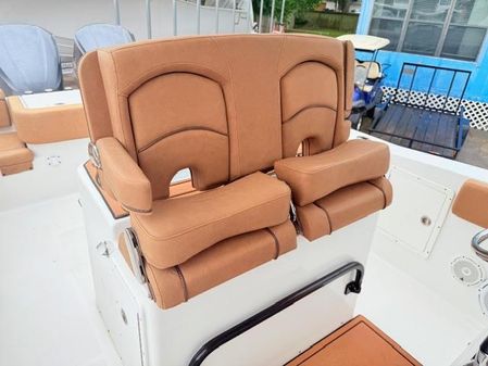 Sea-hunt GAMEFISH-30-COFFIN-BOX image