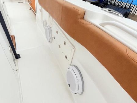 Sea-hunt GAMEFISH-30-COFFIN-BOX image