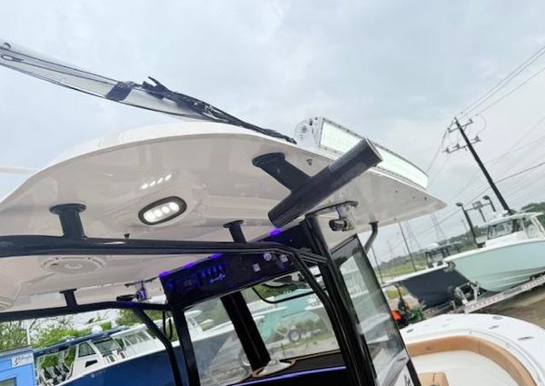 Sea-hunt GAMEFISH-30-COFFIN-BOX image