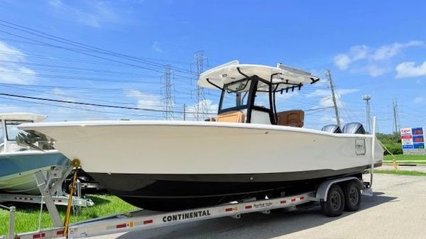 Sea Hunt Gamefish 30 Coffin Box