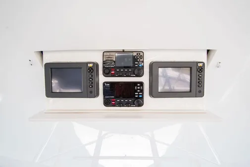 Hatteras 63 GT image