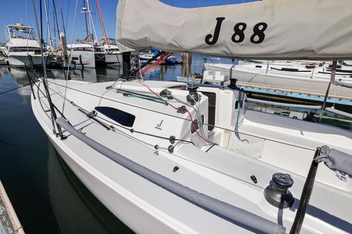 J Boats J/88 image