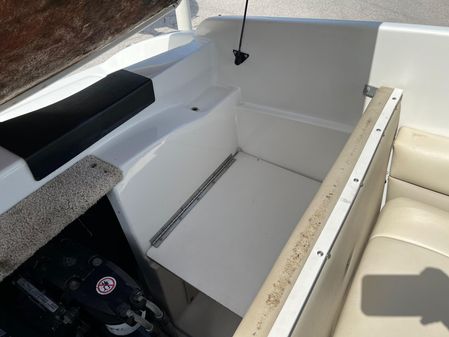 Chaparral 210-SSI image