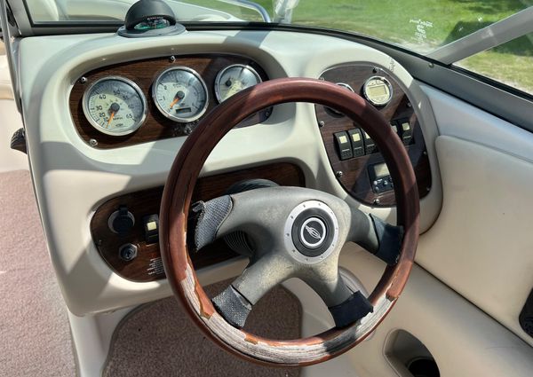 Chaparral 210-SSI image