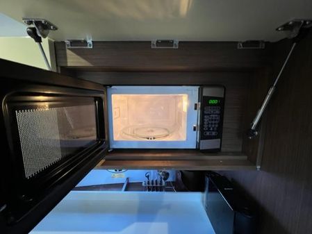 Beneteau GRAN-TURISMO-40 image