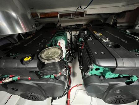 Beneteau GRAN-TURISMO-40 image