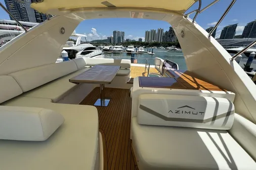 Azimut 58 image