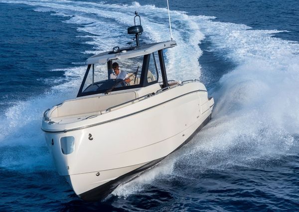 Beneteau GRAN-TURISMO-35 image