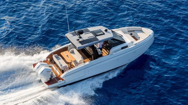 Beneteau GRAN-TURISMO-35 image