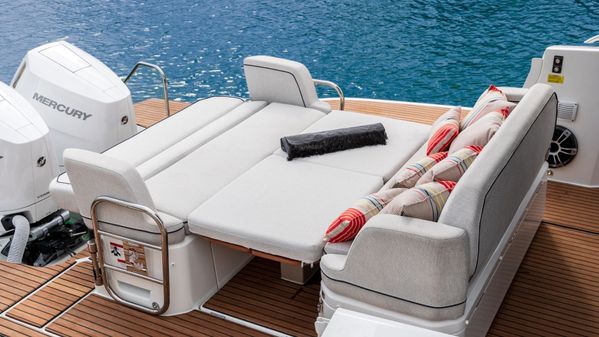 Beneteau GRAN-TURISMO-35 image