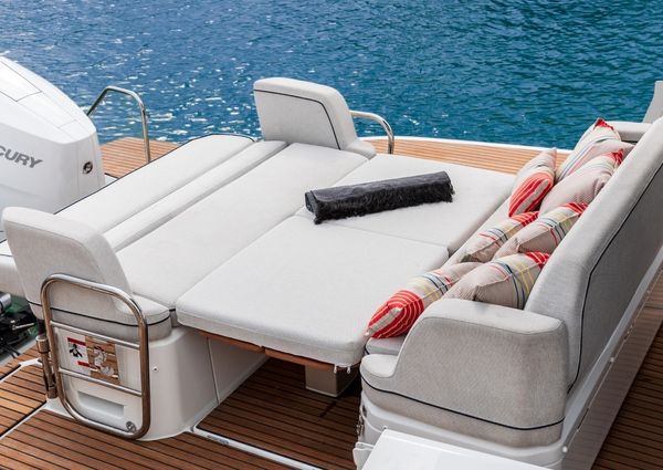 Beneteau GRAN-TURISMO-35 image