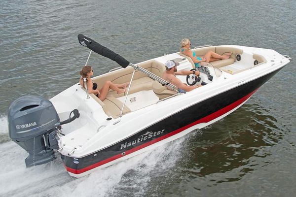 NauticStar 203 SC - main image