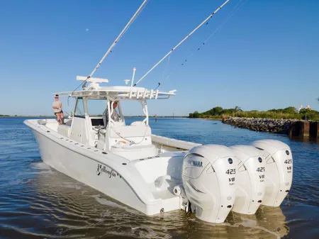 Yellowfin 39 Offshore image