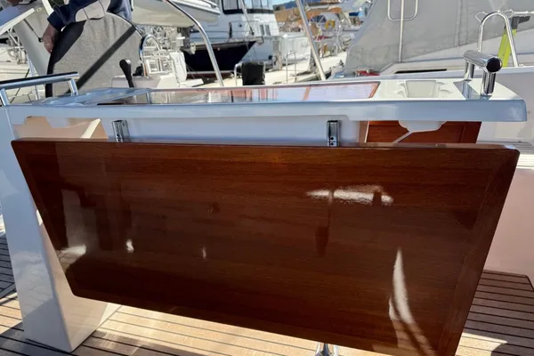 Beneteau OCEANIS-38-1 image