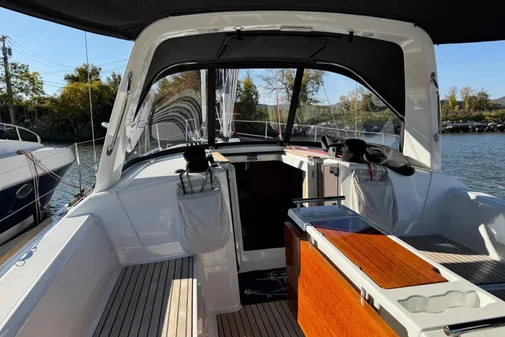 Beneteau OCEANIS-38-1 image